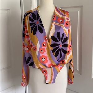 Zara women flower print bodysuit